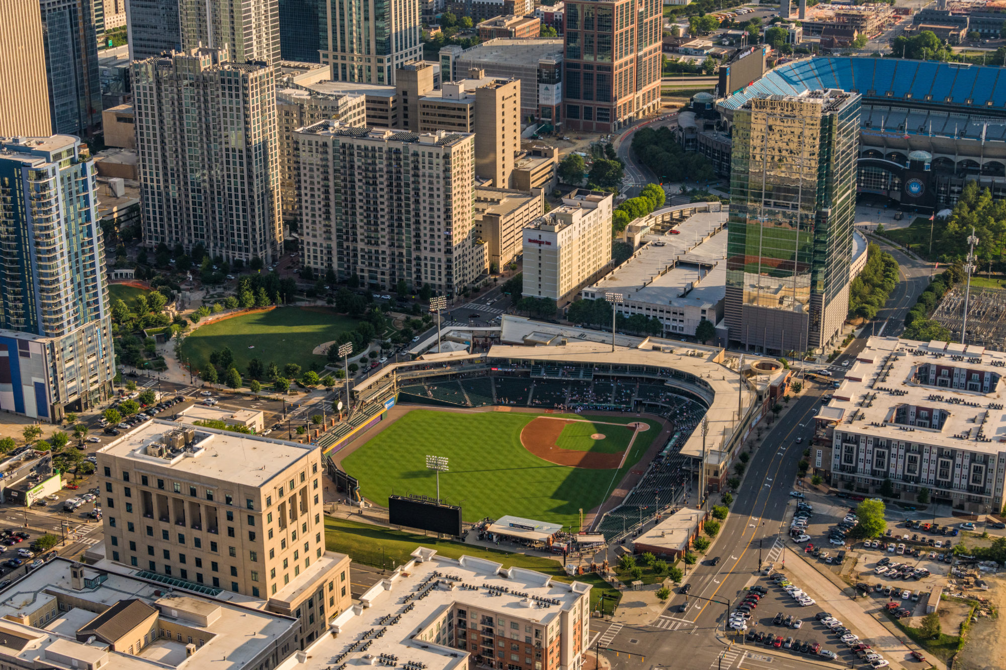 ResortQuality Amenities Bell Uptown Charlotte Apartments
